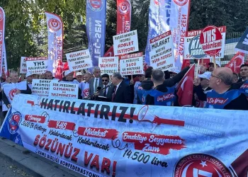 Memur sendikaları 4 gün sürecek oturma eylemi başlattı
