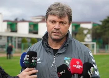 Kocaelispor Teknik Direktörü Ertuğrul Sağlam: “Sakarya maçında hedefimiz 3 puan”