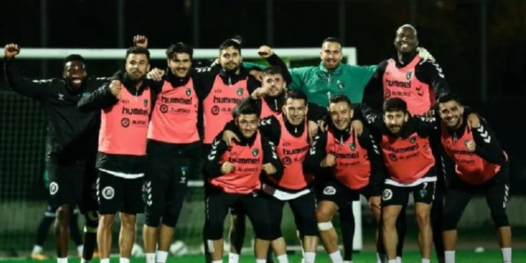 Kocaelispor’da futbolcuların rotası Sakarya’ya döndü