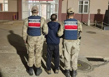Uyuşturucu tacirlerine jandarmadan baskın: 1 kişi tutuklandı