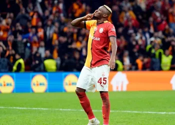Victor Osimhen’den, Tottenham ağlarına 2 gol