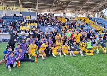 Menemen FK iç sahada kaybetmiyor