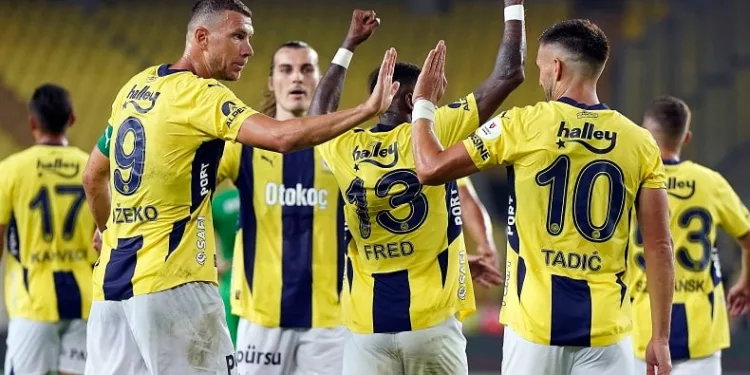 Fenerbahçe, Zenit ile özel maçta karşılaşacak