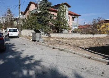 Çöp konteynerinde bulunan bebeğin sağlık durumu iyi