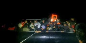 Ayvacık açıklarında 34 kaçak göçmen yakalandı