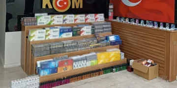 Kaçak tütün operasyonuna 8 gözaltı