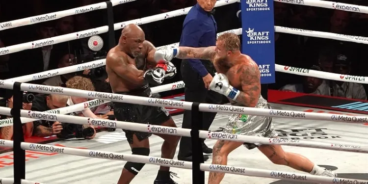 Jake Paul, Mike Tyson’ı mağlup etti