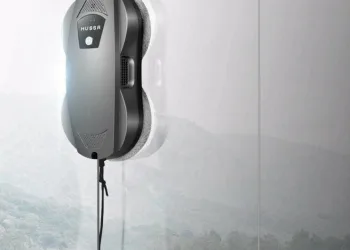 Camları da artık robotlar silecek