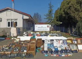 Jandarmadan kaçak tütün operasyonu