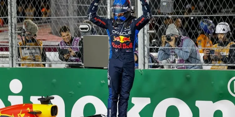 Formula 1’de Max Verstappen üst üste 4. kez şampiyon