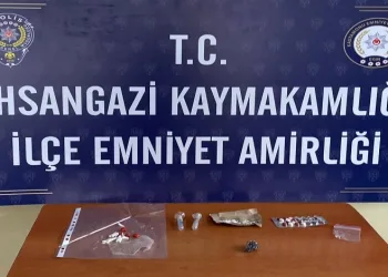 Uyuşturucu operasyonu: 3 gözaltı