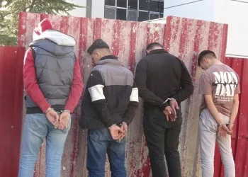 ‘Dur’ ihtarına uymayıp kaçan sürücünün aracından uyuşturucu çıktı