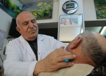 Usturayı 64 yıldır bırakmıyor