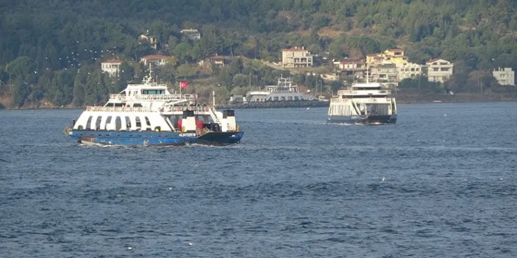 Selçuk Bayraktar tarihi uçuşu sosyal medya hesabından paylaştı