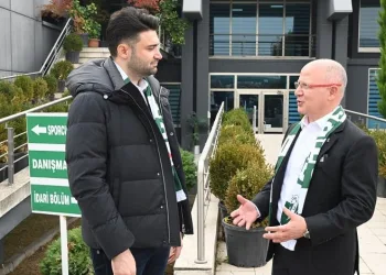 AK Parti Bursa İl Başkanı Davut Gürkan’dan Bursaspor açıklaması