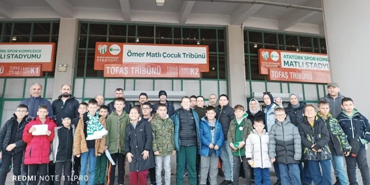 Ömer Matlı çocuk tribünü kuruldu
