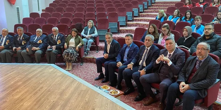 Alaşehir’de Kızılay Haftası kutlandı