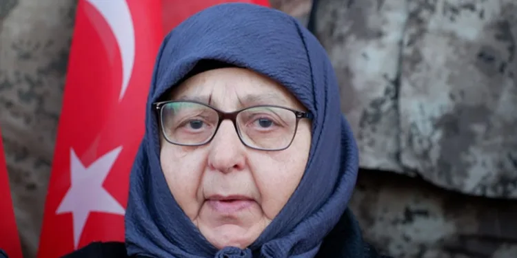 “Çocuğum annesiz büyür ama vatansız büyümez”