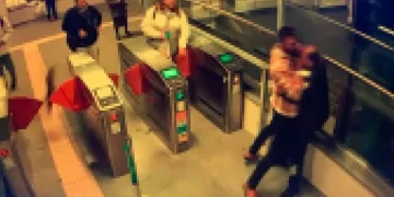 Marmaray’da güvenlik görevlisi tartıştığı yolcuyu vurdu