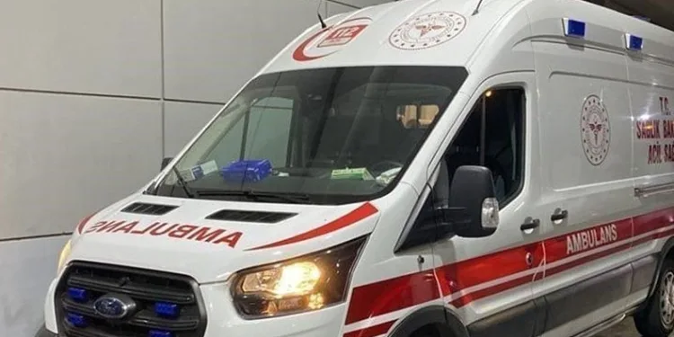 Yem karma makinesine düşen şahıs hayatını kaybetti