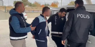 Tekirdağ’da cinnet getirip annesini öldüren ve akrabalarını bıçaklayan genç tutuklandı