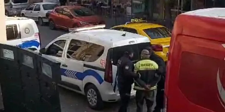 Konak polisi azılı dolandırıcıyı yakaladı