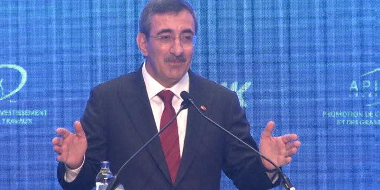 “Milli gelirimizin 1,3 trilyon doları aşmasını bekliyoruz”