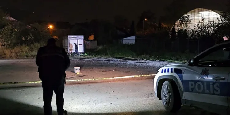 Havaya rast gele ateş açtı, 2 kadın ve 1 çocuk yaralandı