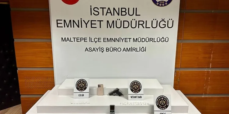 Klima motorunun içerisine zulalanmış uyuşturucu bulundu
