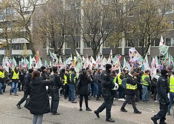 Almanya’da PKK yandaşları yürüyüş düzenledi