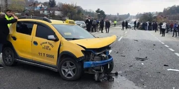 Bilecik’teki feci kazada taksi sürücüsü tutuklandı