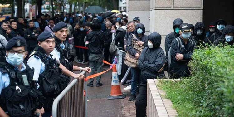 Hong Kong’da 45 aktiviste 10 yıla kadar hapis cezası