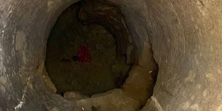 15 metrelik kuyuda yakalandılar