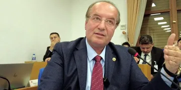 ” KARDEMİR’de kim ne iş yapıyor, belli değil”