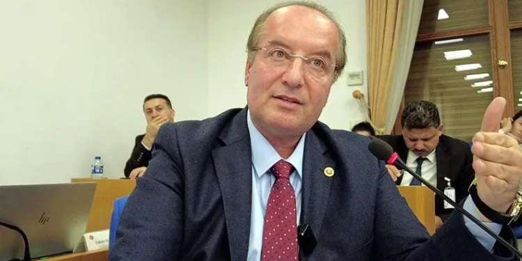 ” KARDEMİR’de kim ne iş yapıyor, belli değil”