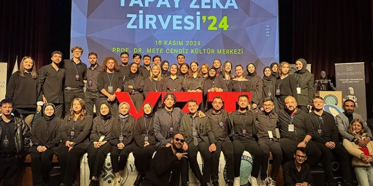 BUÜ’lü gençlerden yapay zeka zirvesi