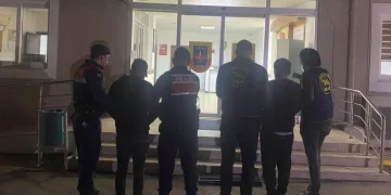 Römork çalan 2 şüpheli yakalandı