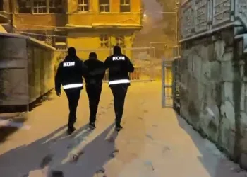 Kütahya’da sahte polisler suçüstü yakalandı
