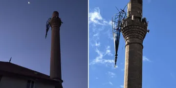 Isparta’da şiddetli rüzgâr cami minaresinin külahını yerinden kopardı