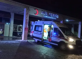 Yaylada mahsur kalan çift kurtarıldı