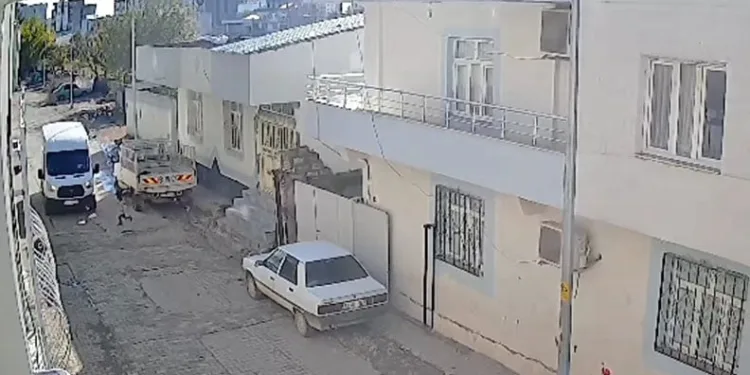 Şanlıurfa’da minibüsün çarptığı çocuk hayatını kaybetti