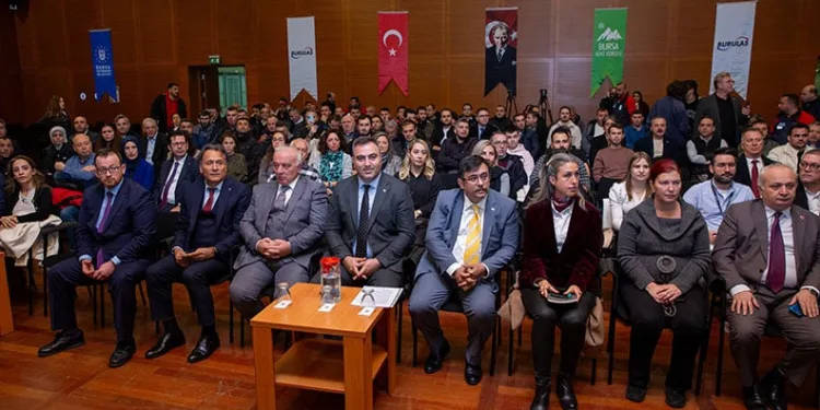 Bursa’da yol kenarı otoparklar konuşuldu
