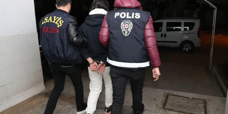 Mersin’de aranan 89 şahıs yakalandı