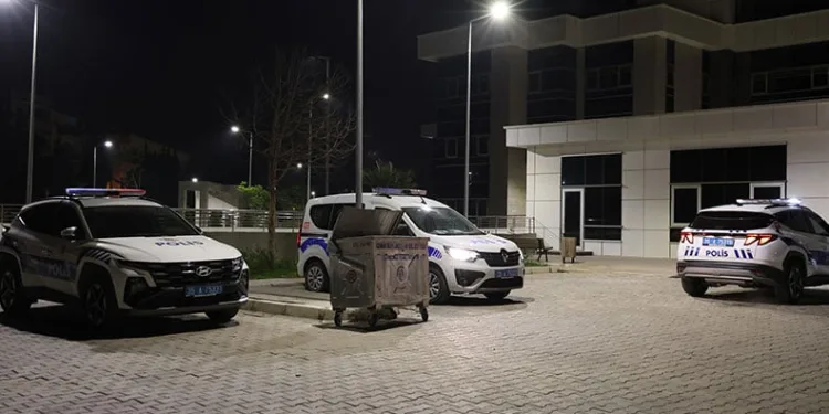 İzmir’de 3 gencin öldürüldüğü olayın katil zanlısı yakalandı