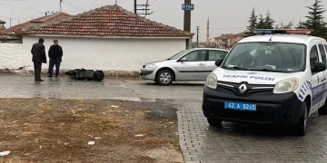 Konya’da otomobil elektrikli bisiklet ile çarpıştı: 1 yaralı