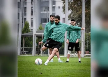 Bursaspor Kemerkent Bulvarspor maçı hazırlıklarını tamamlandı