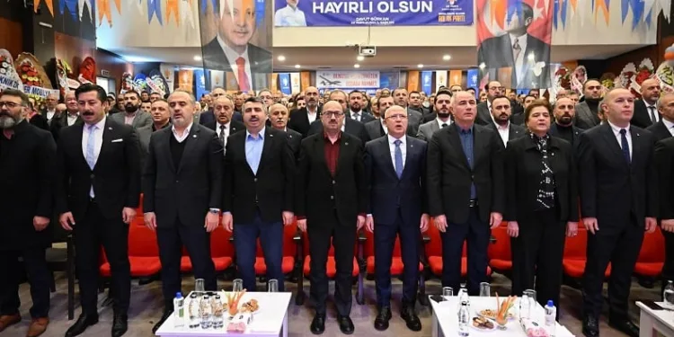 AK Parti Yenişehir’de coşkulu kongre