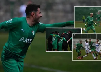 Bursaspor zirvede tek başına