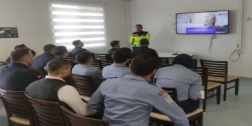 Trafik jandarması eğitimlerine devam ediyor