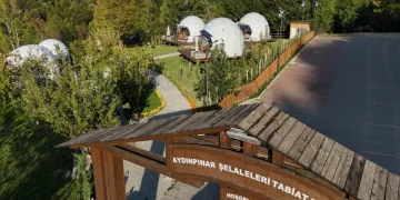 Sonbaharın eşsiz güzellikleri Aydınpınar Şelaleleri’nde